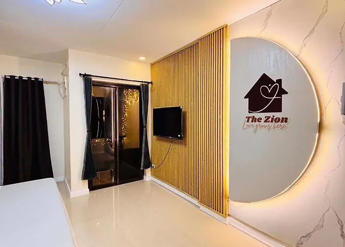 The Zion Grand Modern 4br 4tb Luxury 20pax