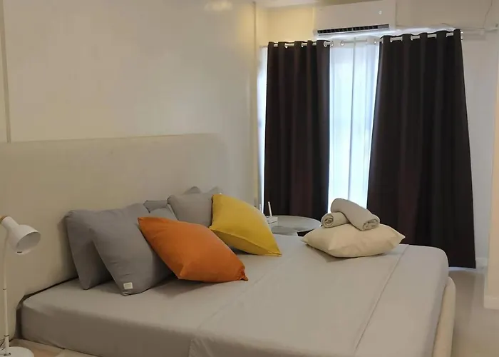 The Zion Grand Modern 4br 4tb Luxury 20pax * Manille
