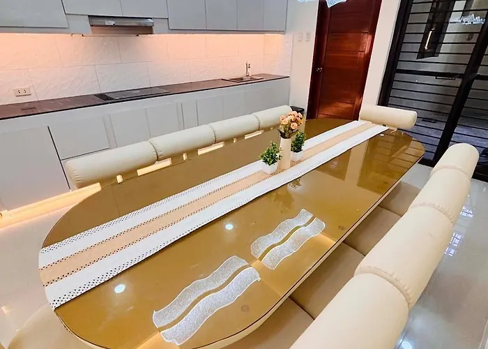 Villa The Zion Grand Modern 4br 4tb Luxury 20pax