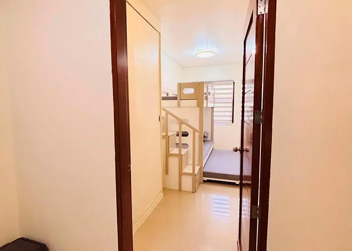 The Zion Grand Modern 4br 4tb Luxury 20pax Villa Manille