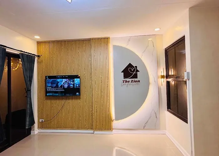 The Zion Grand Modern 4br 4tb Luxury 20pax Villa *
