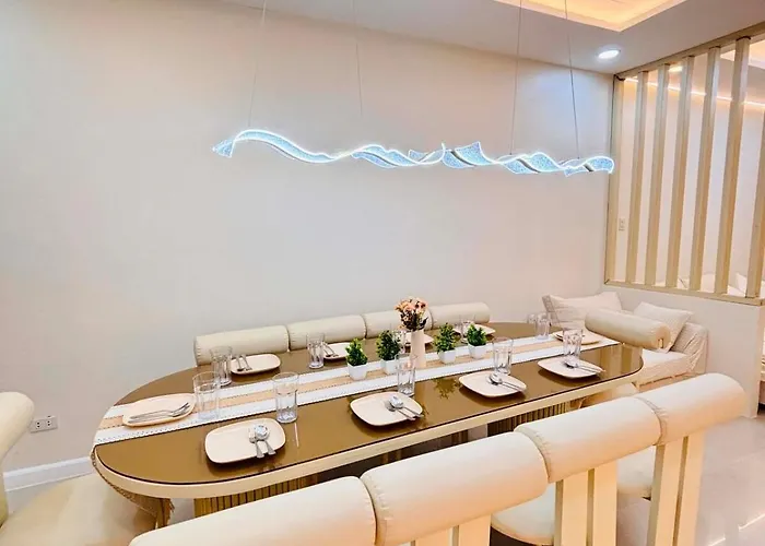 Villa The Zion Grand Modern 4br 4tb Luxury 20pax Manille