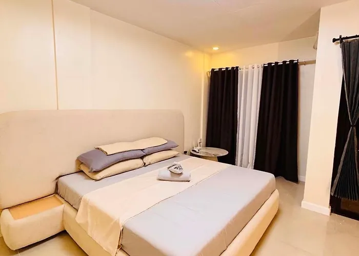 The Zion Grand Modern 4br 4tb Luxury 20pax *