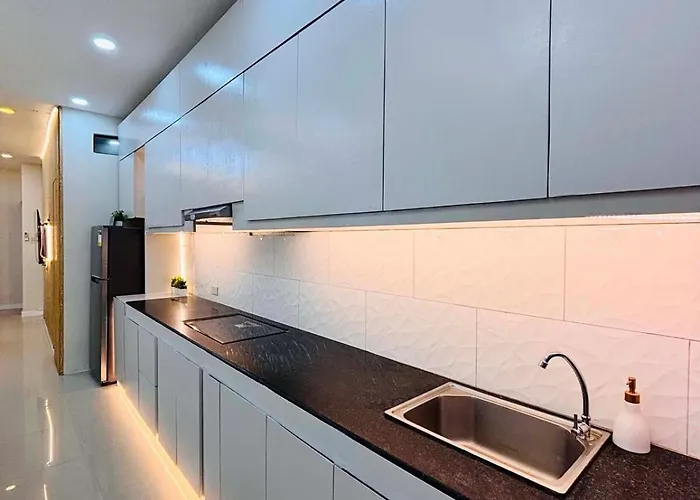 The Zion Grand Modern 4br 4tb Luxury 20pax