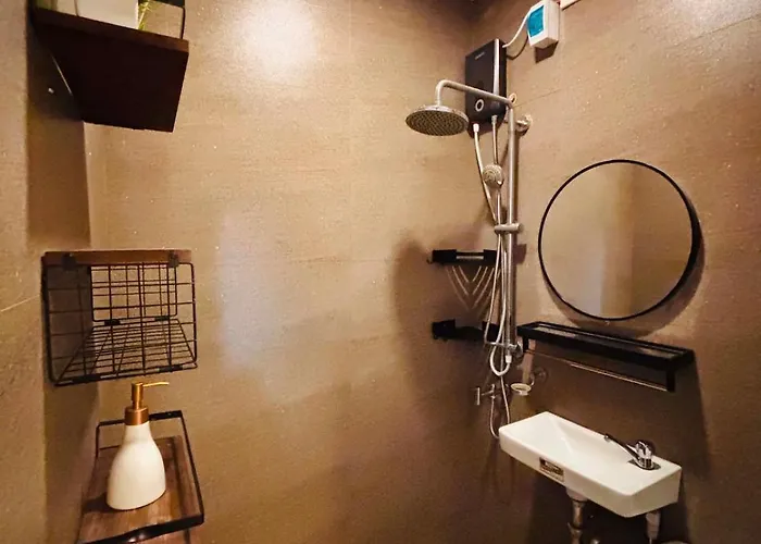 The Zion Grand Modern 4br 4tb Luxury 20pax Villa